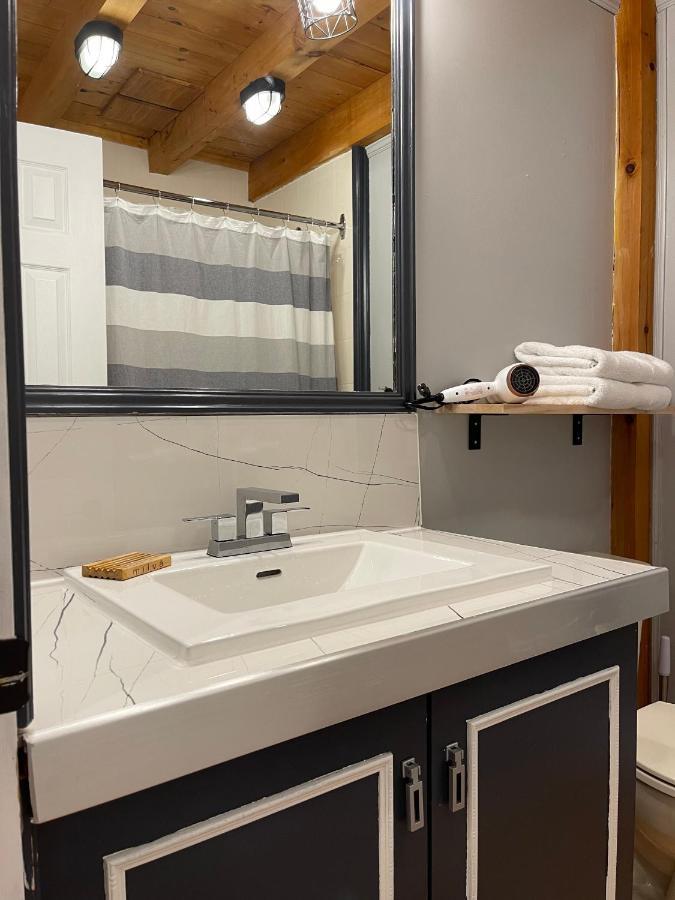 Maison Napoleon B&B Монт-Тремблант Екстериор снимка